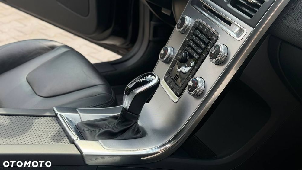 Volvo XC 60 T5 Geartronic Linje Inscription - 18
