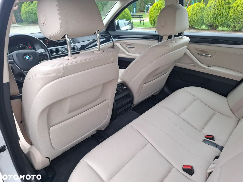 BMW Seria 5 518d Advantage - 17