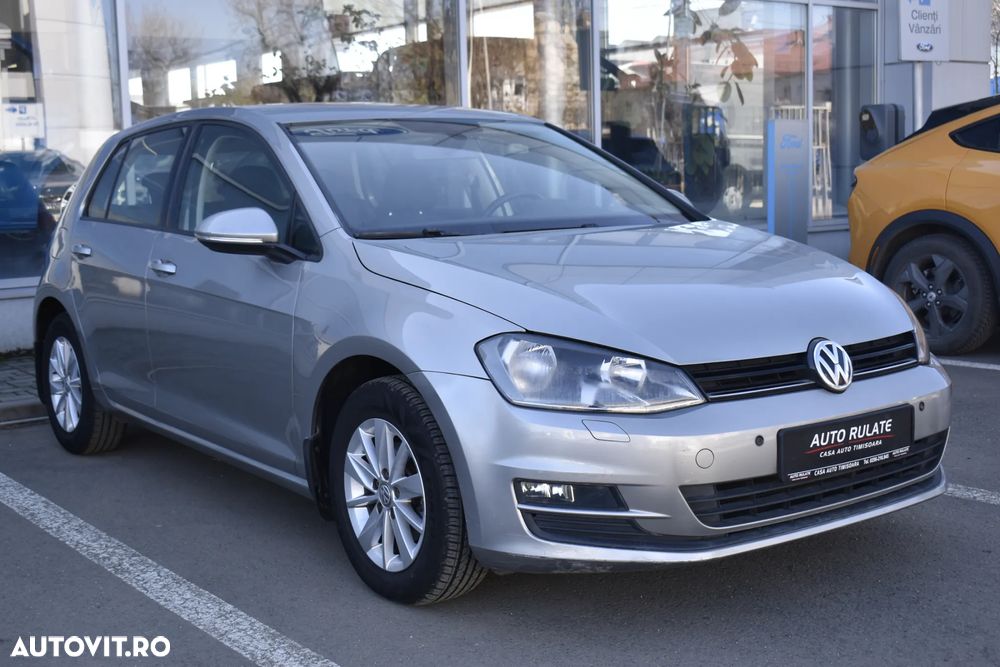 Volkswagen Golf 1.2 TSI BMT Comfortline - 4
