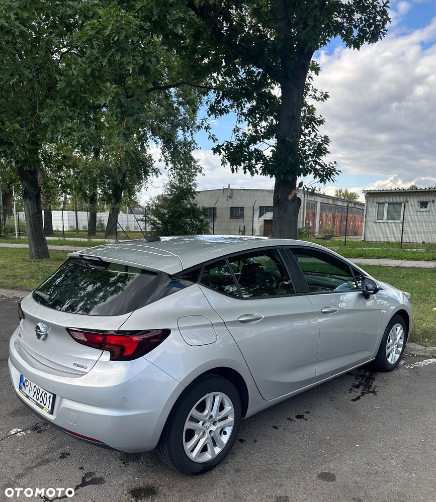 Opel Astra 1.4 T Enjoy - 4