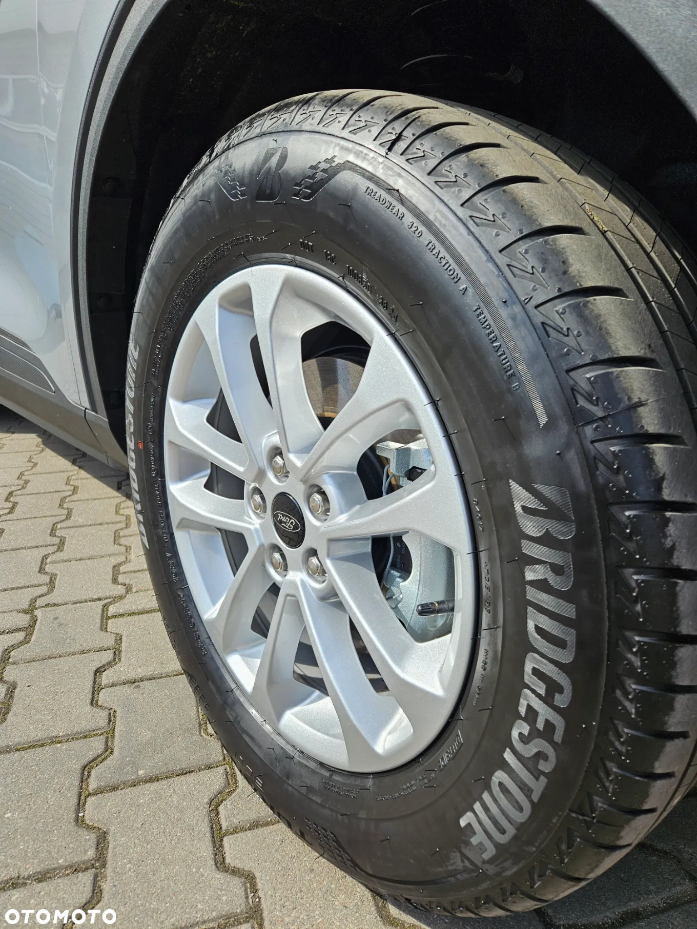 Ford Kuga 1.5 EcoBoost FWD Titanium - 14