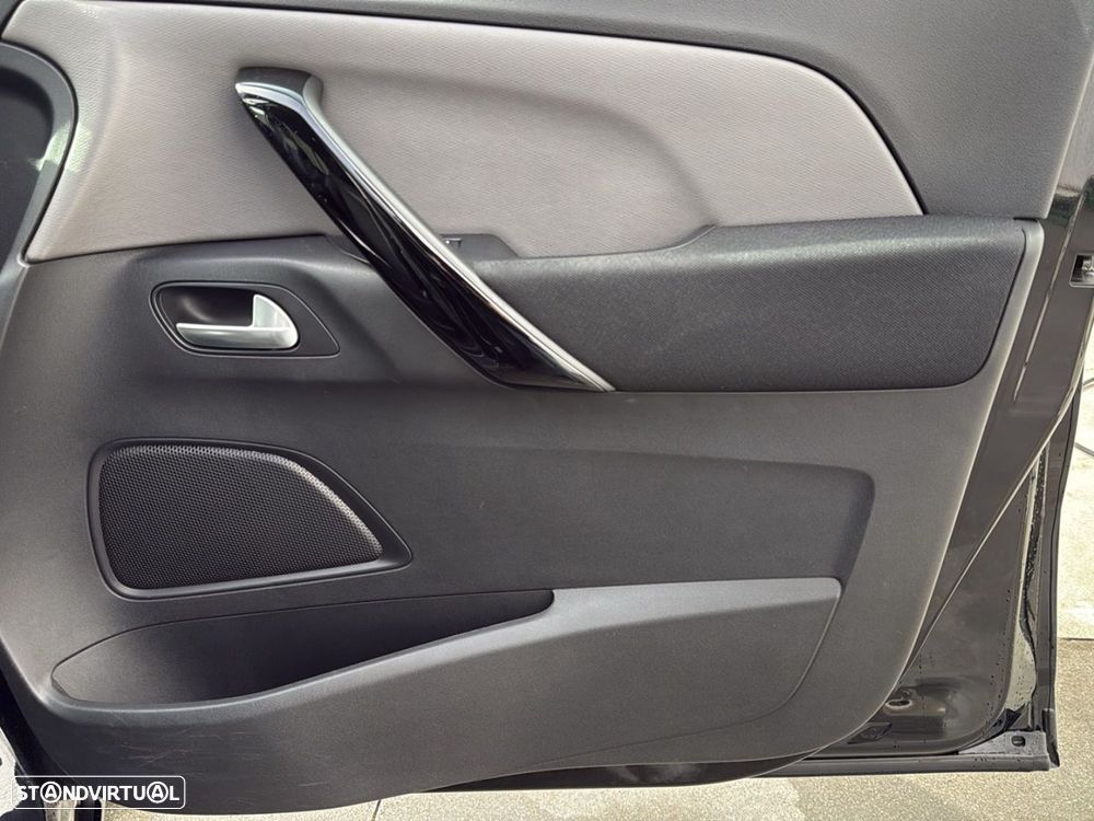 Citroën Grand C4 Spacetourer - 18