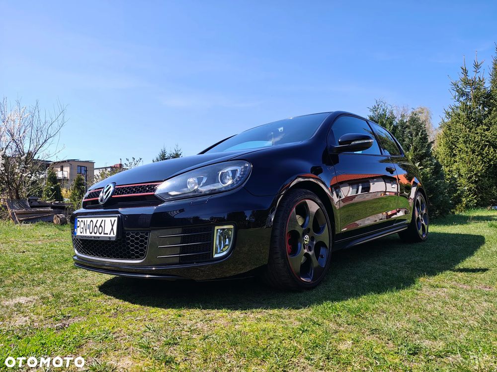 Volkswagen Golf - 17