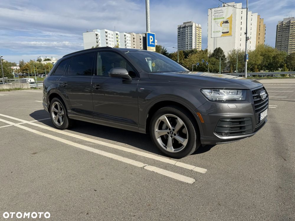 Audi Q7 - 7
