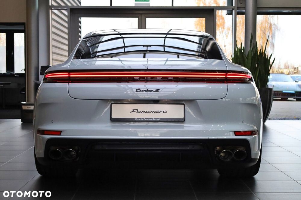 Porsche Panamera - 6