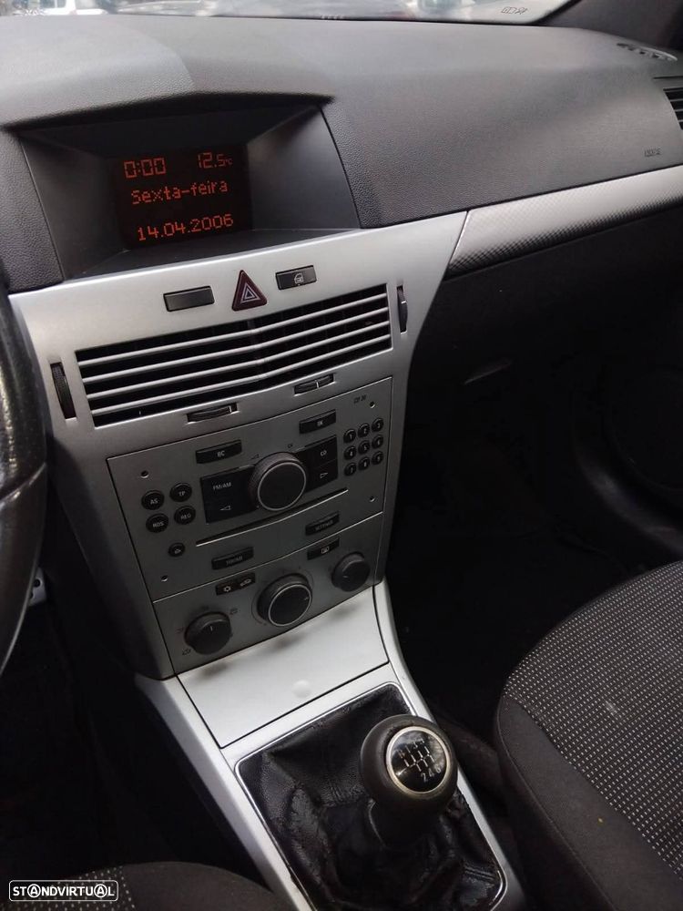 Opel Astra GTC 1.3 CDTI - 7