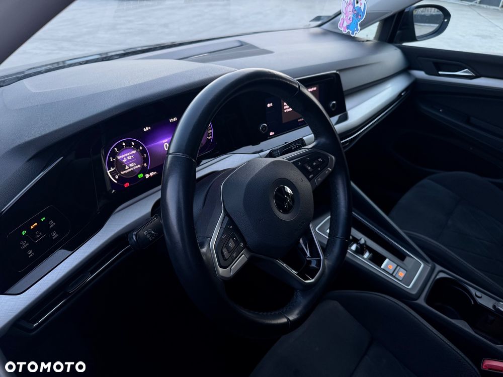 Volkswagen Golf - 16