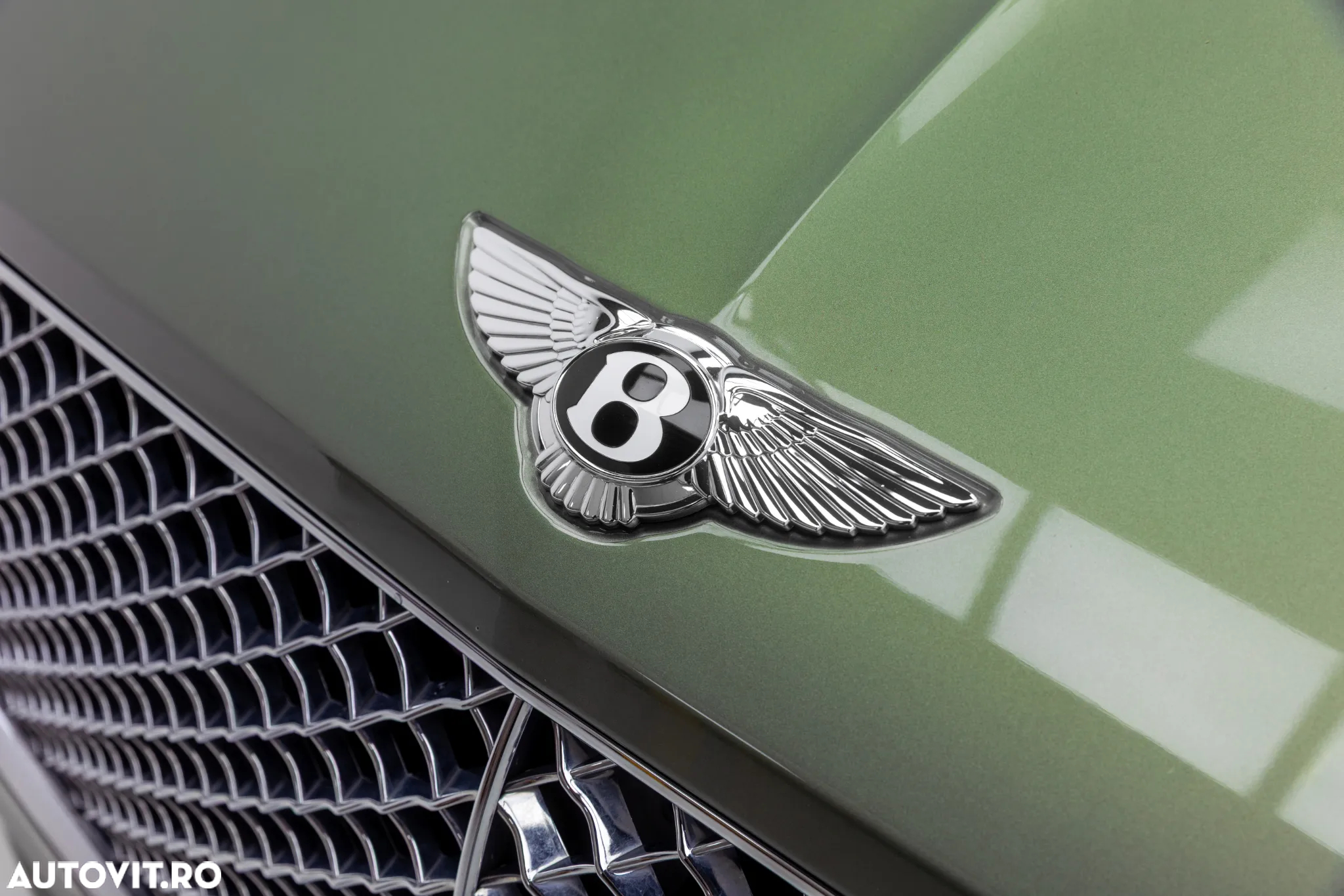 Bentley Continental New GT V8 - 11
