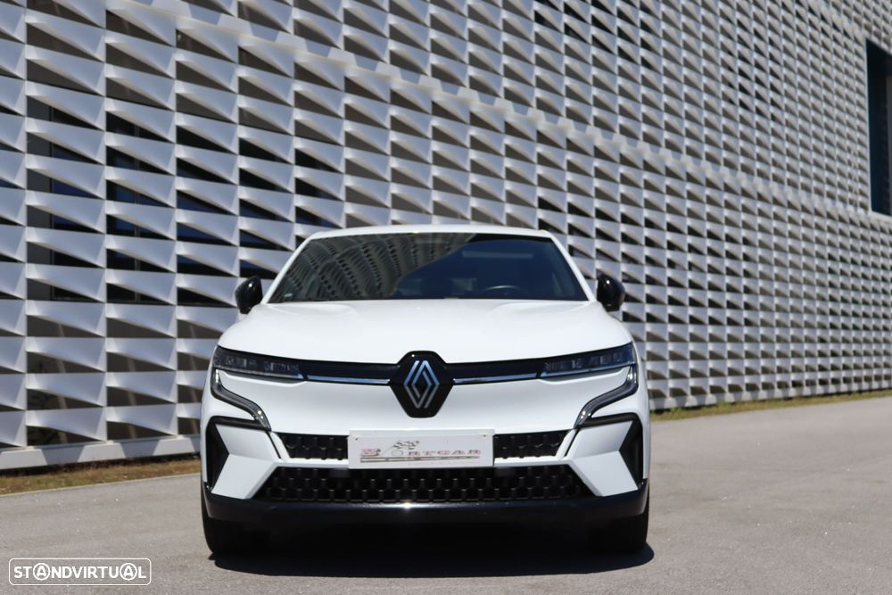 Renault Mégane E-Tech - 2