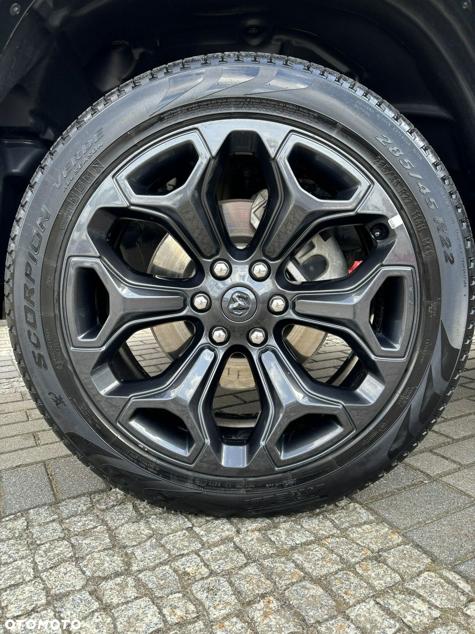 RAM 1500 - 9