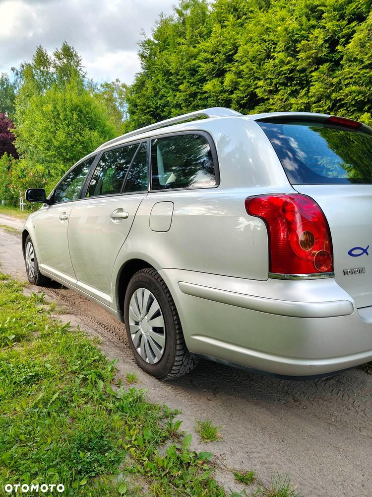 Toyota Avensis 1.8 VVT-i Combi - 6