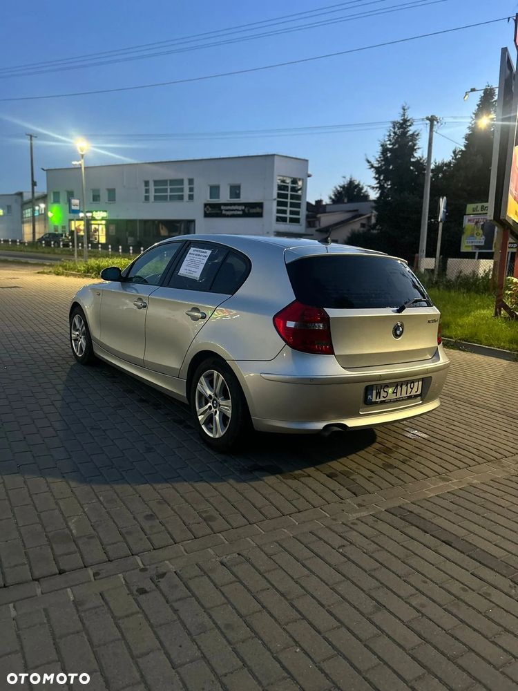 BMW Seria 1 120d DPF Edition Sport - 8