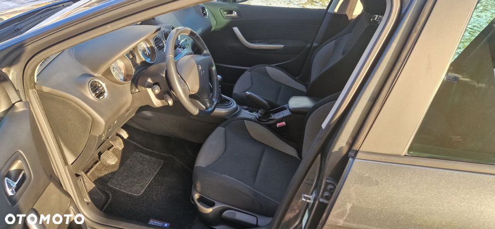 Peugeot 308 1.6 e-HDi Access STT - 6