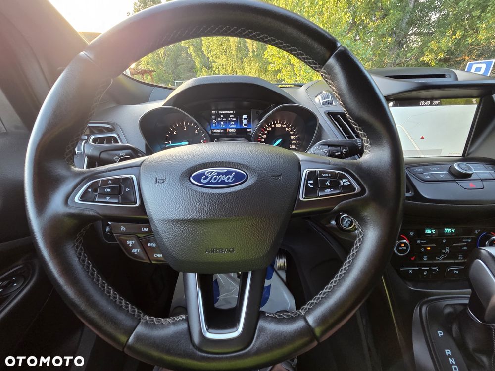 Ford Kuga 2.0 TDCi AWD ST-Line - 24