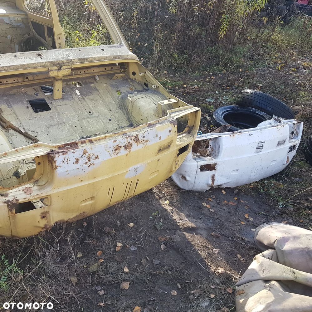 błotnik poszycie pas przedni podszybie okular podłoga nadkole słupek buda karoseria ćwiartka fiat 126p maluch fl st - 3
