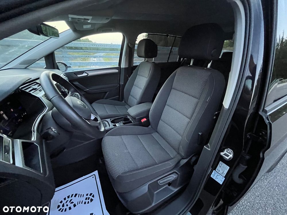 Volkswagen Touran 2.0 TDI SCR DSG Comfortline - 24