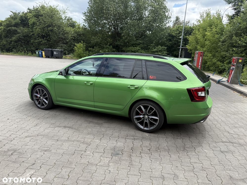 Skoda Octavia 2.0 TSI RS 230 DSG - 11