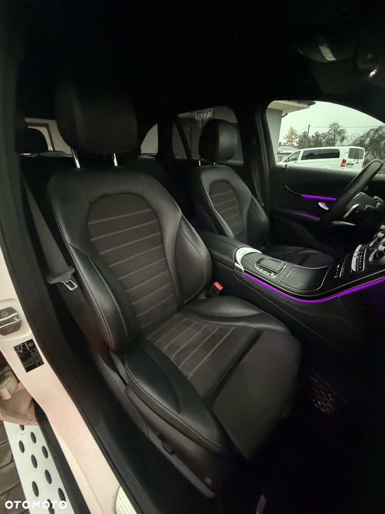 Mercedes-Benz GLC 220 d 4Matic 9G-TRONIC AMG Line - 16