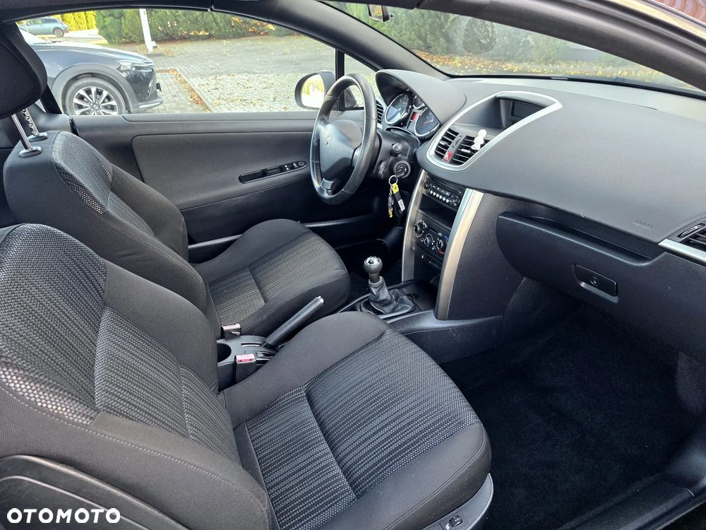 Peugeot 207 CC 120 VTi Active - 27