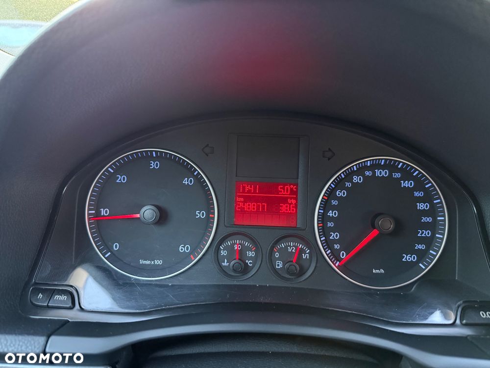 Volkswagen Golf 1.9 TDI United - 4