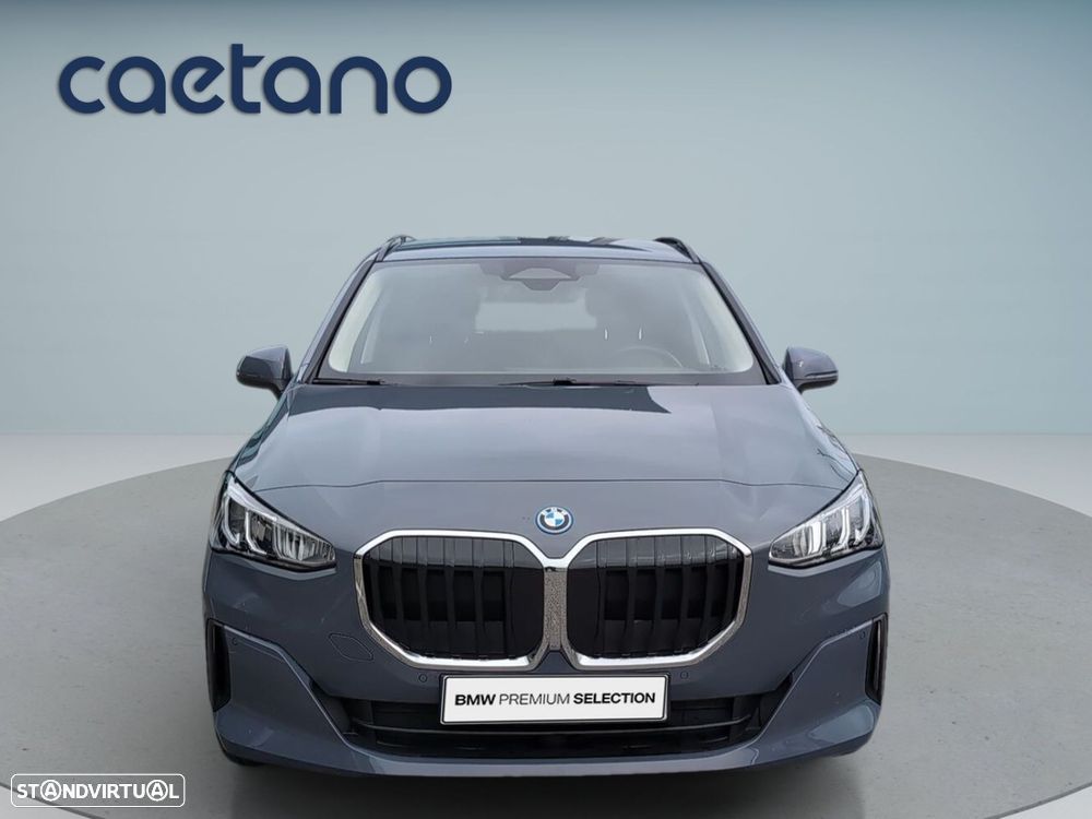 BMW 225xe Active Tourer - 2
