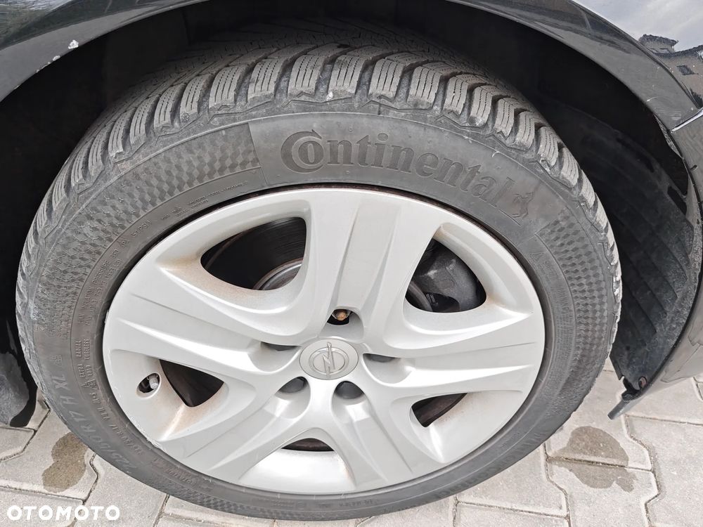 Opel Insignia 1.6 SIDI Turbo Touer Innovation - 40