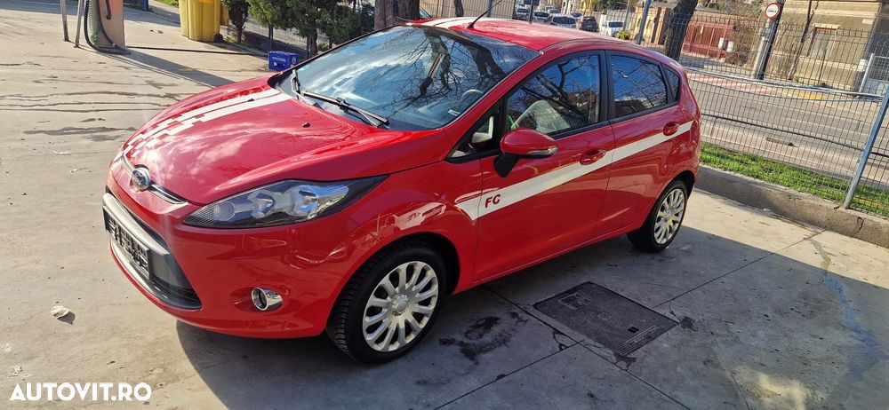 Ford Fiesta - 8