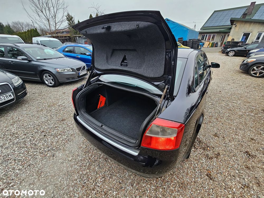Audi A4 Limousine 2 - 7