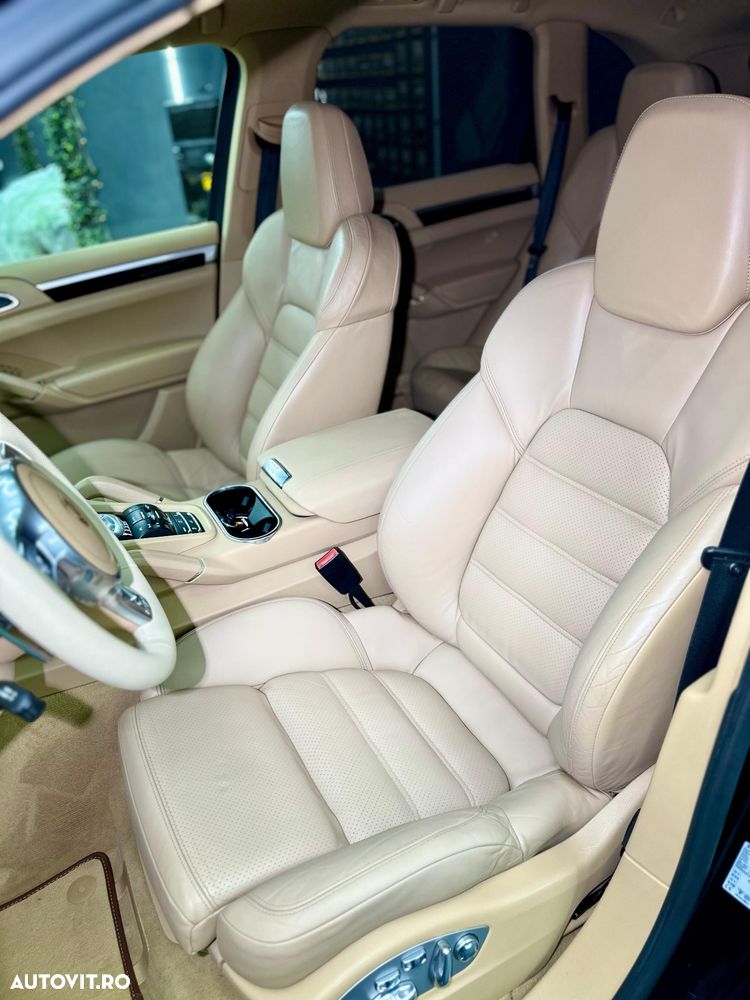 Porsche Cayenne 3.0TD TipTronic - 15