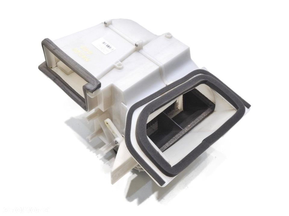 OBUDOWA DMUCHAWY NAGRZEWNICY MAZDA 6 GH - 1