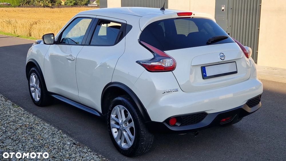 Nissan Juke 1.2 DIG-T N-Connecta EU6 - 10