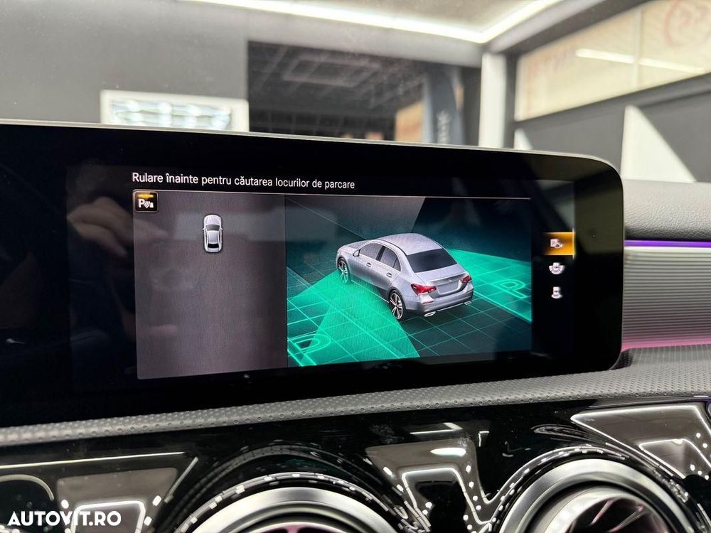 Mercedes-Benz A 250 e Sedan 8G-DCT AMG Line - 14