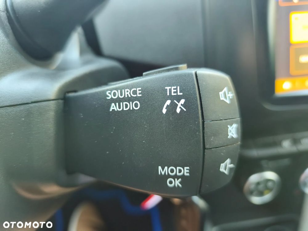 Dacia Duster 1.6 SCe Prestige - 18