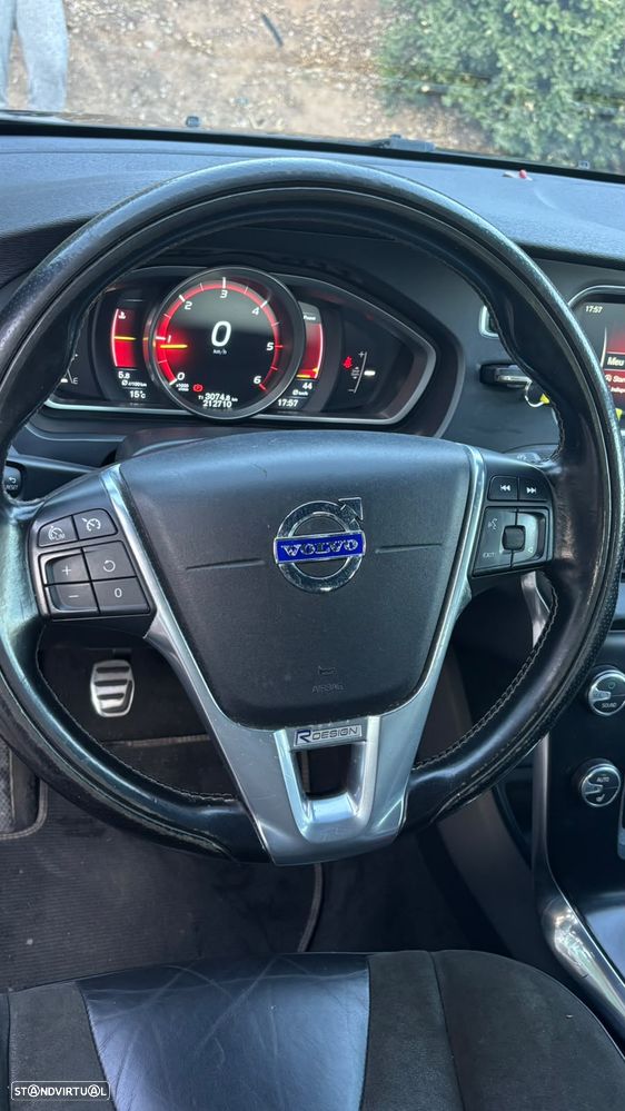 Volvo V40 - 8