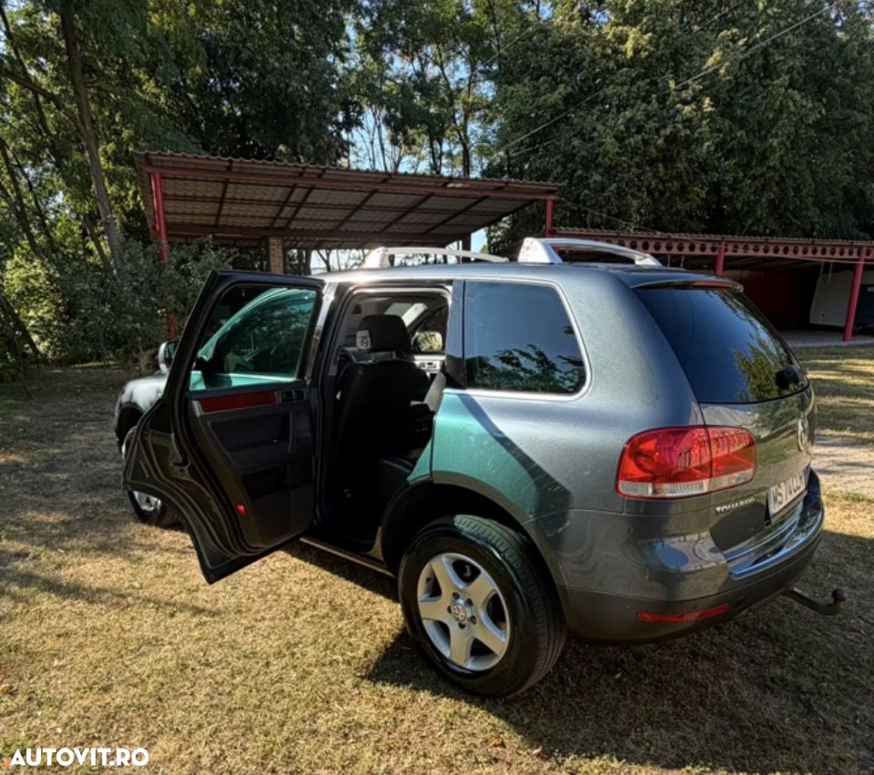 Volkswagen Touareg 2.5 TDI R5 Aut. - 10