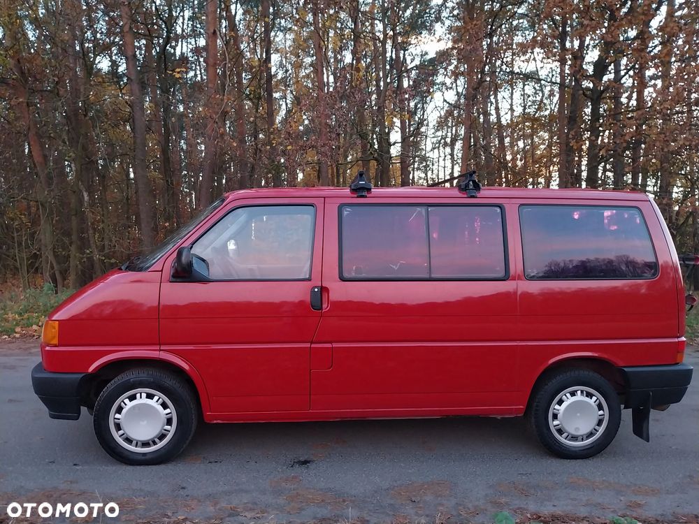 Volkswagen Multivan - 10