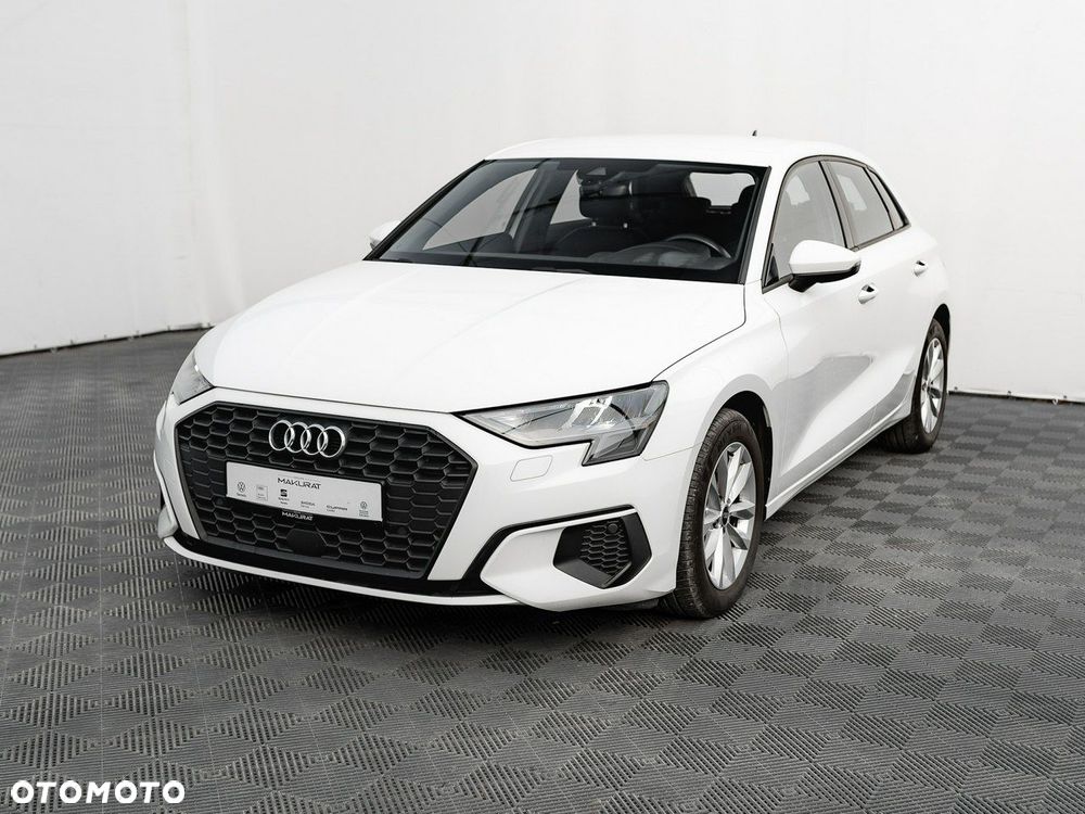 Audi A3 Sportback - 3