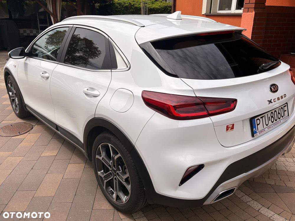 Kia XCeed 1.4 T-GDI L Business Line - 3