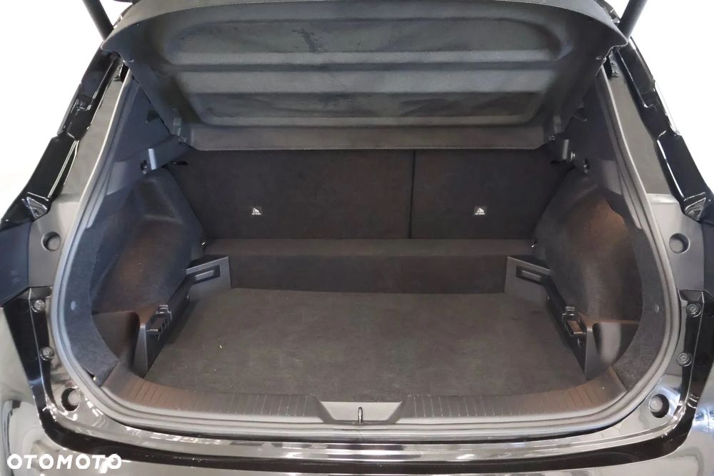 Nissan Qashqai 1.3 DIG-T 4x4 MHEV Xtronic Tekna+ - 11