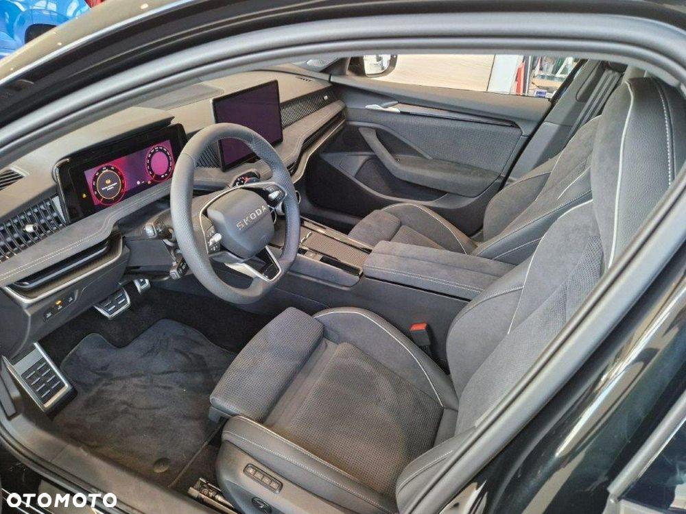 Skoda Superb 2.0 TDI SCR 4x4 Sportline DSG - 6