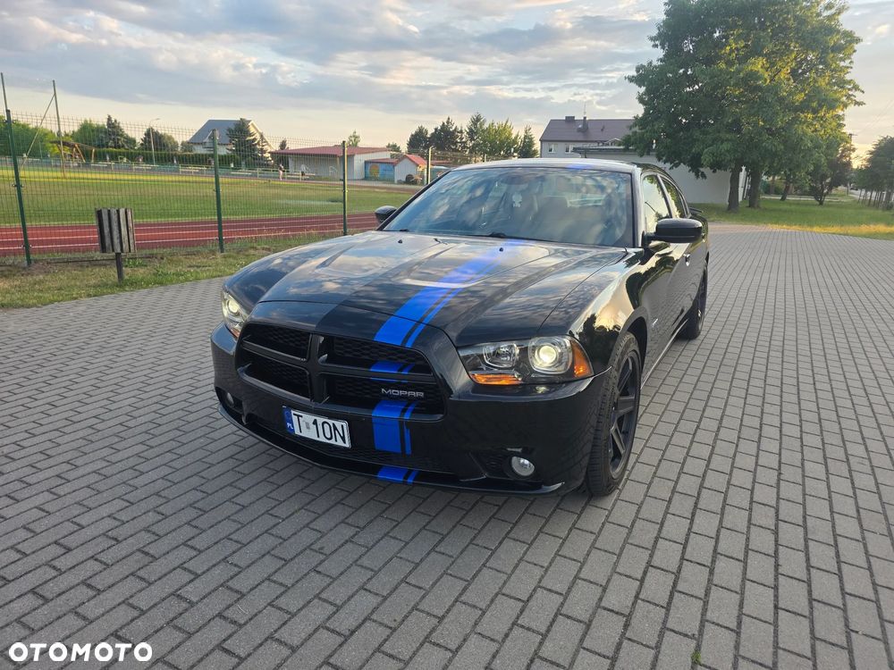 Dodge Charger - 2