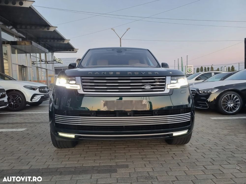 Land Rover Range Rover 4.4 V8 P530 LWB SV - 9