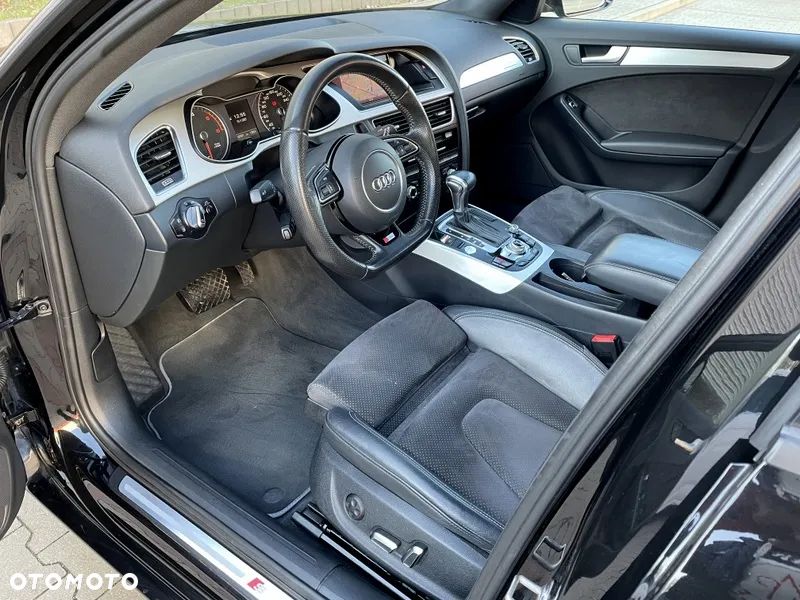 Audi A4 Avant 2.0 TDI DPF quattro S tronic S line Sportpaket - 29