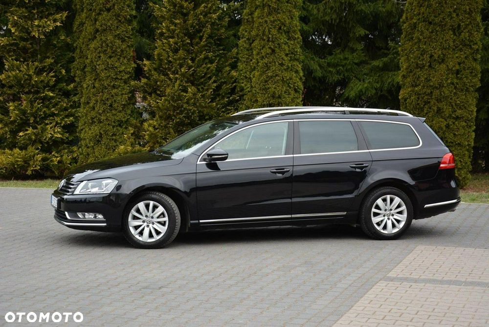 Volkswagen Passat - 4