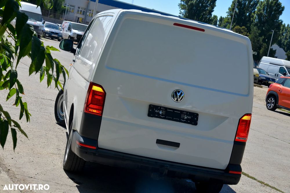 Volkswagen Transporter 2.0 110 kW KR Trendline DSG - 4