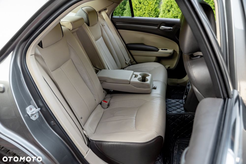 Lancia Thema 3.6 Platinum - 20