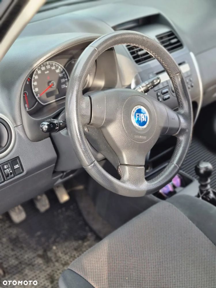 Fiat Sedici 1.9 Multijet 4x4 Dynamic - 9