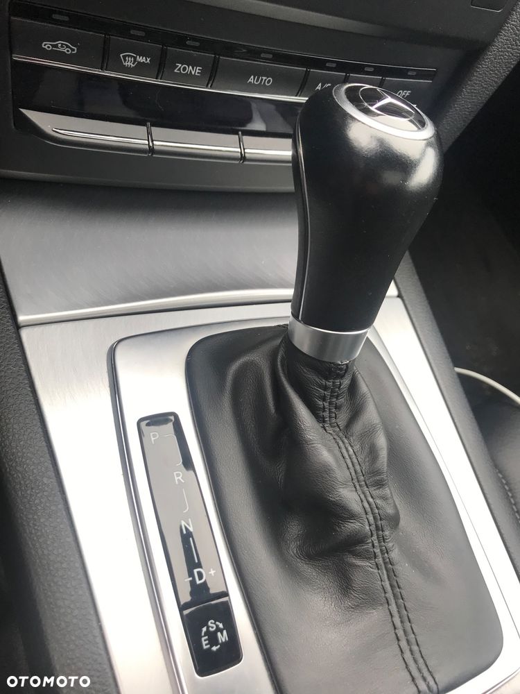 Mercedes-Benz Klasa E 350 CDI DPF BlueEFFICIENCY 7G-TRONIC Avantgarde - 20