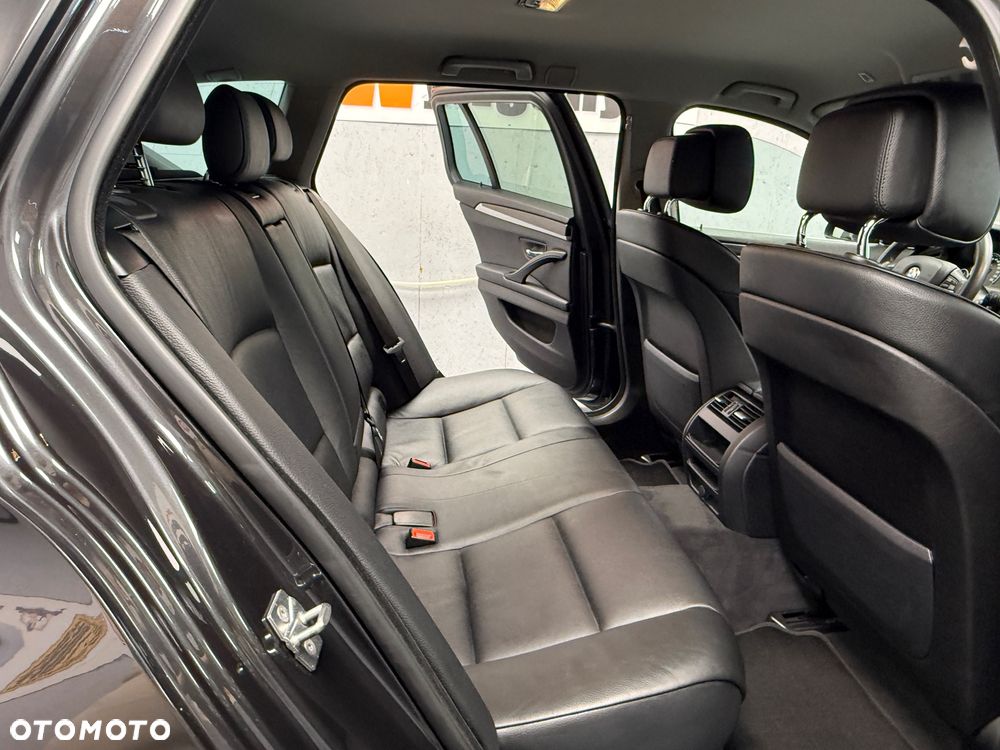 BMW Seria 5 - 8