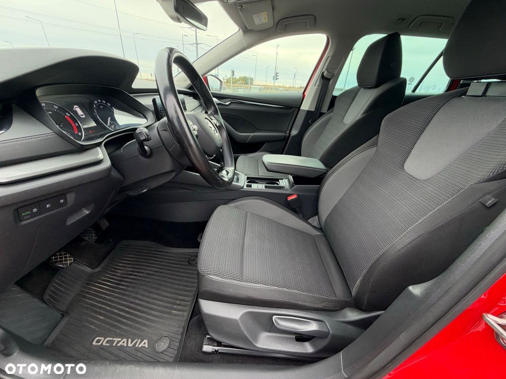 Skoda Octavia 1.5 TSI ACT Style - 16